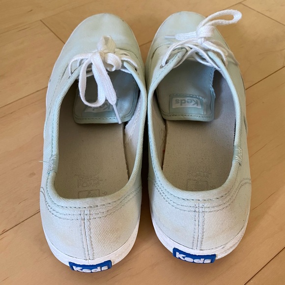 Keds Mint Canvas Sneakers (Size 8) - Picture 2 of 4
